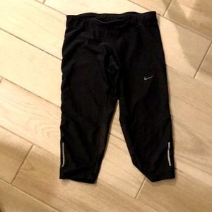 Nike Dry Fit Crops